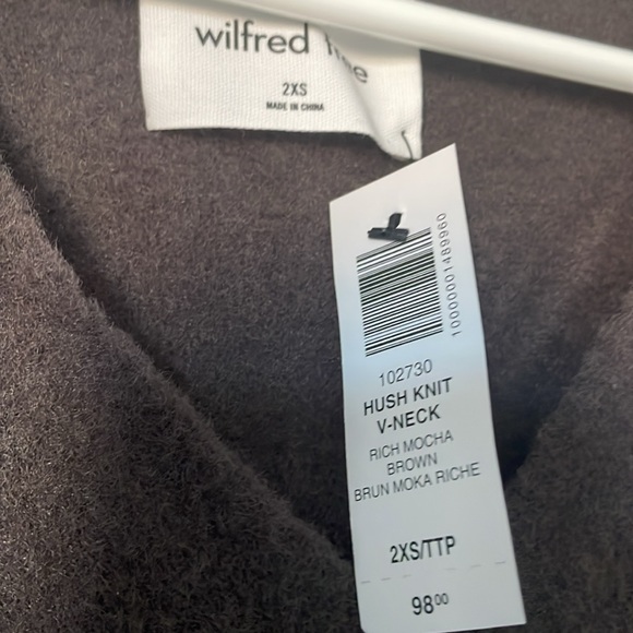 Wilfred Free Hush Knit V-Neck Sweater - Picture 4 of 7